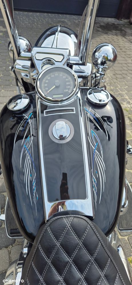Harley-Davidson Touring Road King - 10