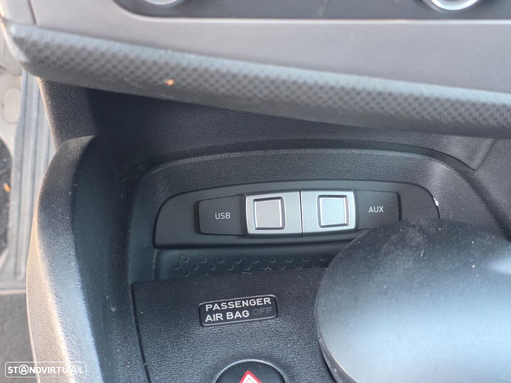 SEAT Leon 1.6 TDI Sport - 21