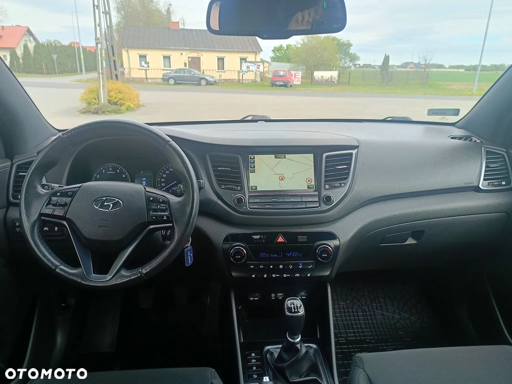 Hyundai Tucson 1.6 GDI BlueDrive GO 2WD - 13