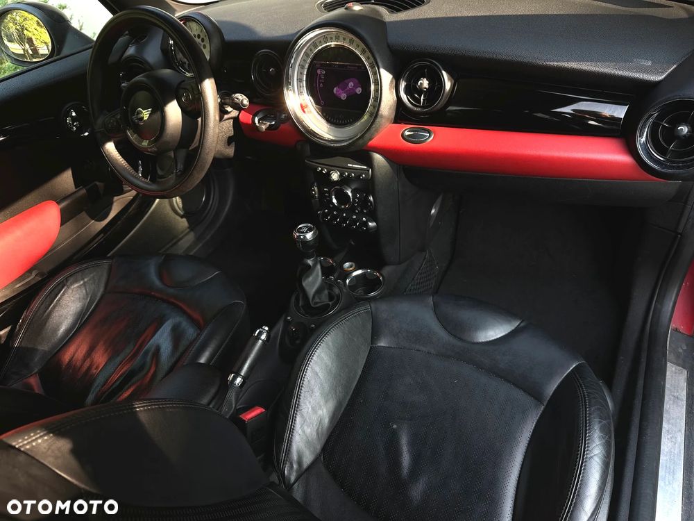 MINI Cooper EU6 - 25