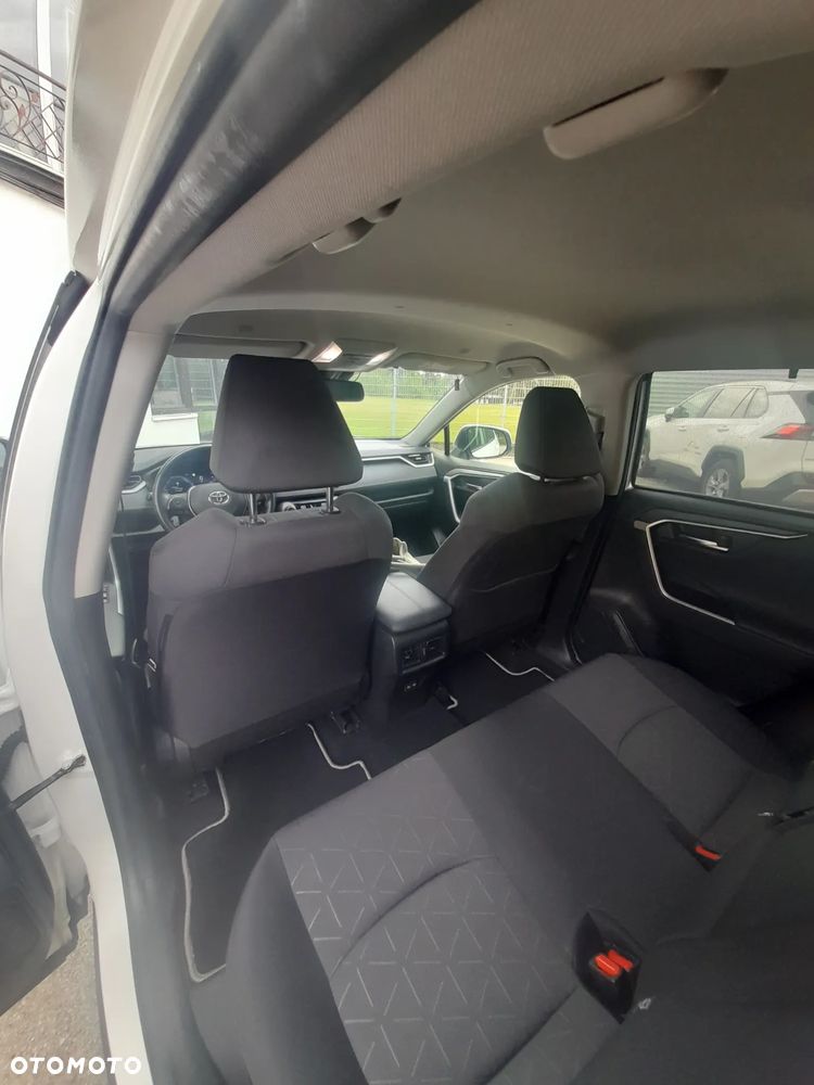 Toyota RAV4 2.5 Hybrid Comfort 4x2 - 12