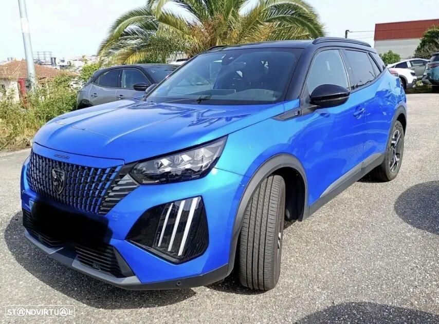 Peugeot E-2008
