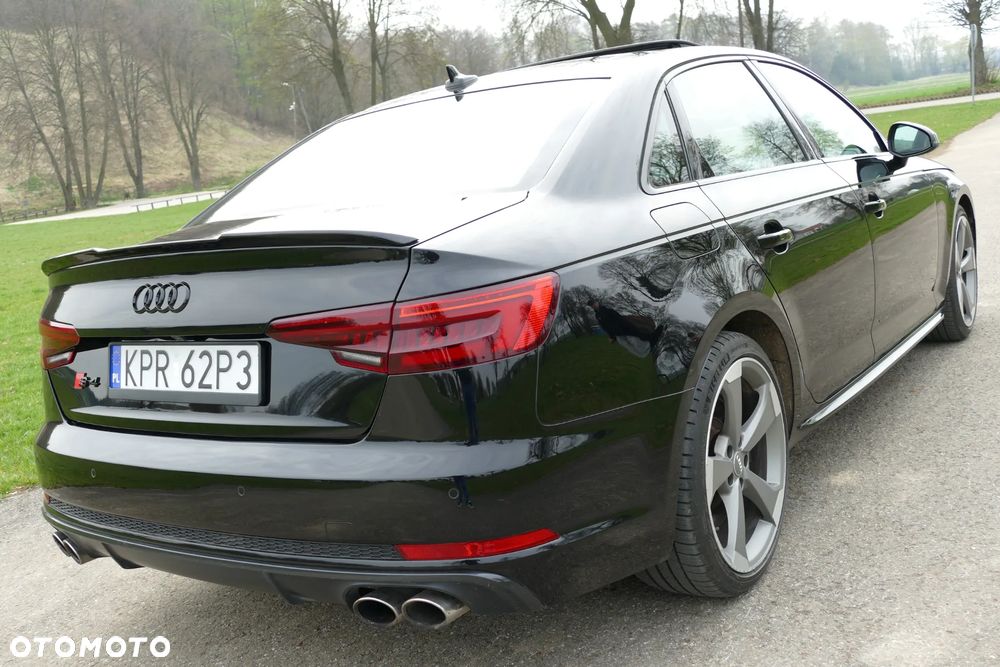 Audi S4 Limousine - 7