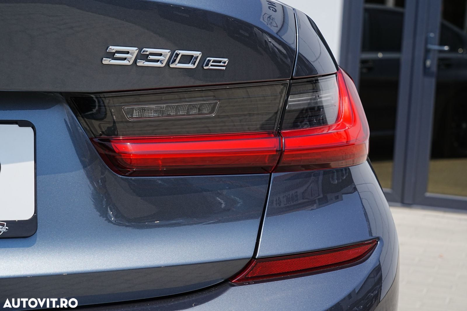 BMW Seria 3 330e Aut. M Sport - 21