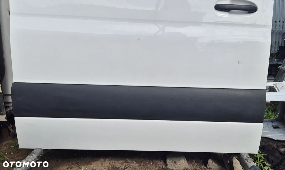 Drzwi Boczne Przesuwne Prawe Białe Wysokie Pełne Mercedes Sprinter 907 2018- - 2
