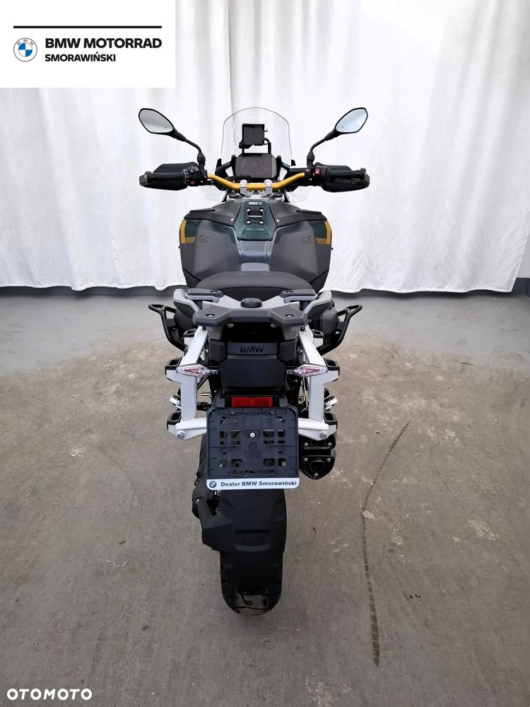 BMW R - 7