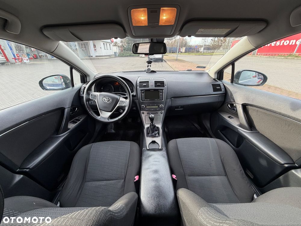 Toyota Avensis 2.0 D-4D Edition - 9