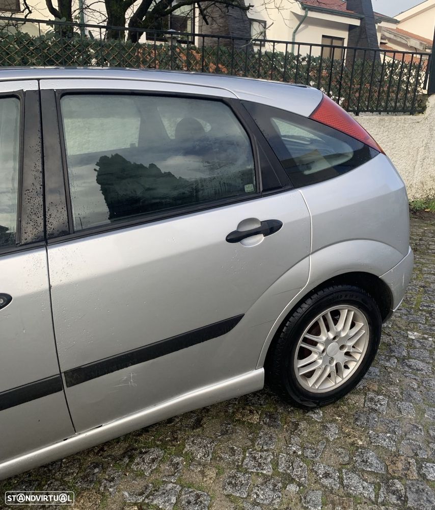 Ford Focus 1.6 Trend - 4