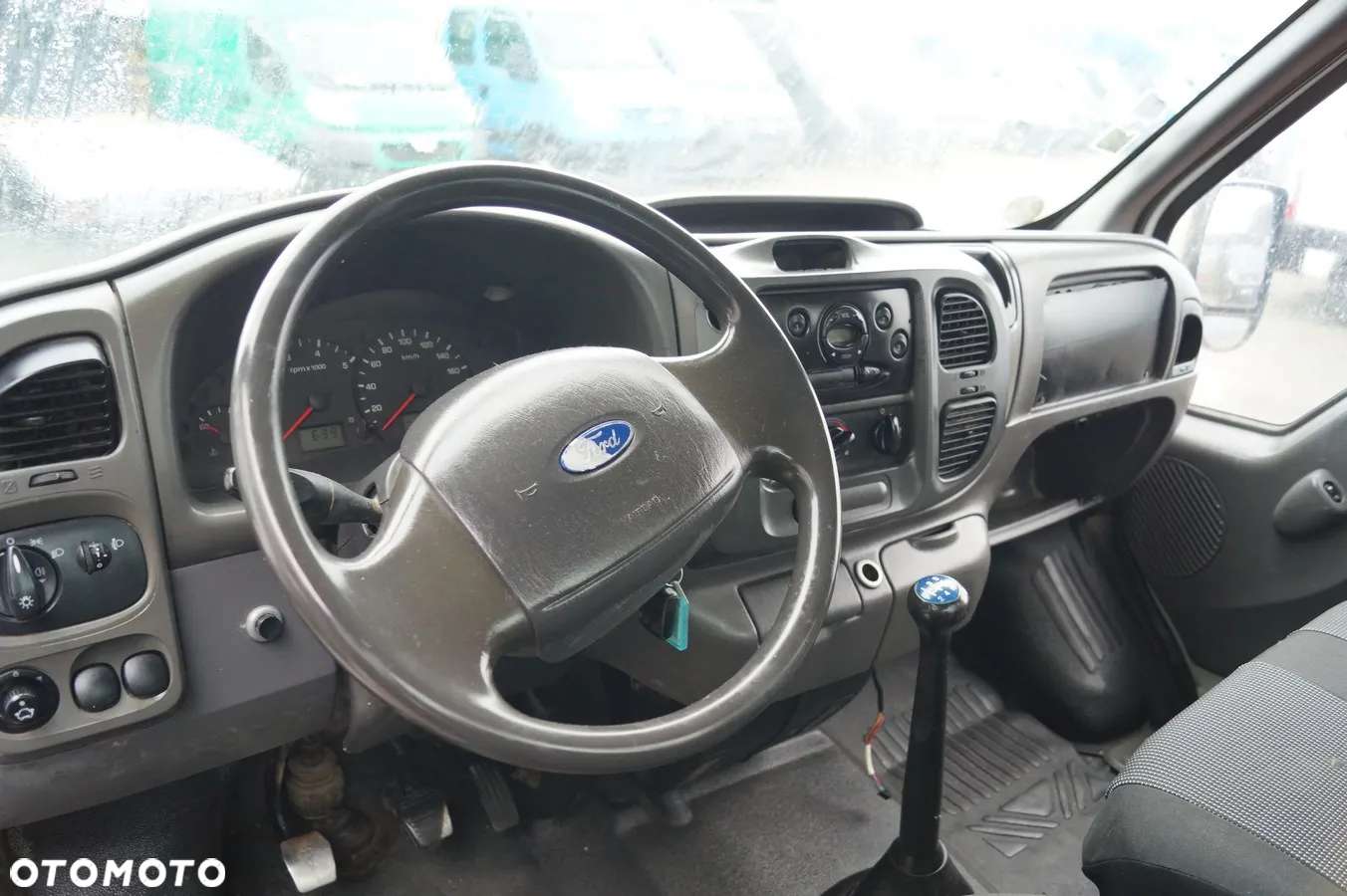 Ford Transit - 20