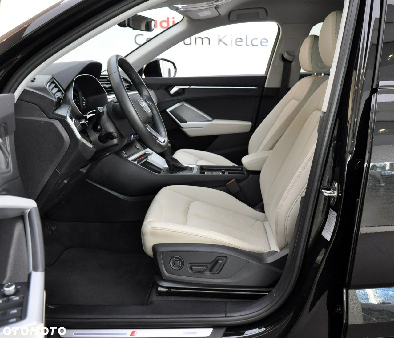 Audi Q3 Sportback - 18