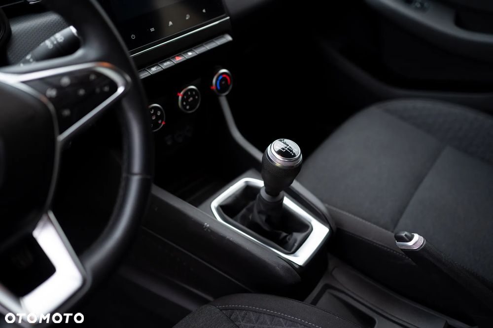Renault Clio - 12