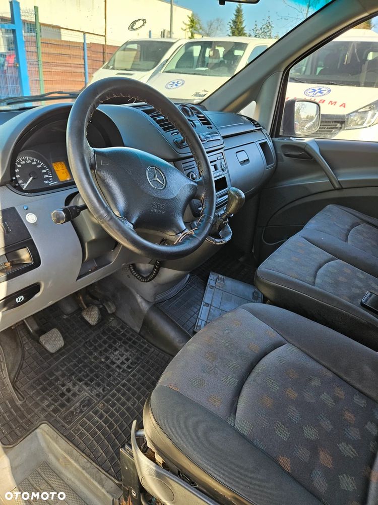 Mercedes-Benz VITO 111 - 8