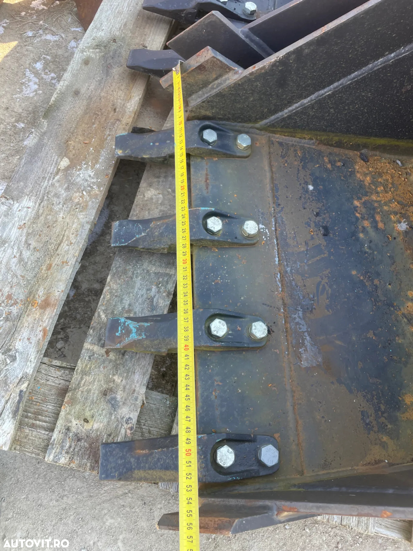 Cupa de Sapat pentru excavatoare de 3-4 tone cu latime de 550 mm - 3