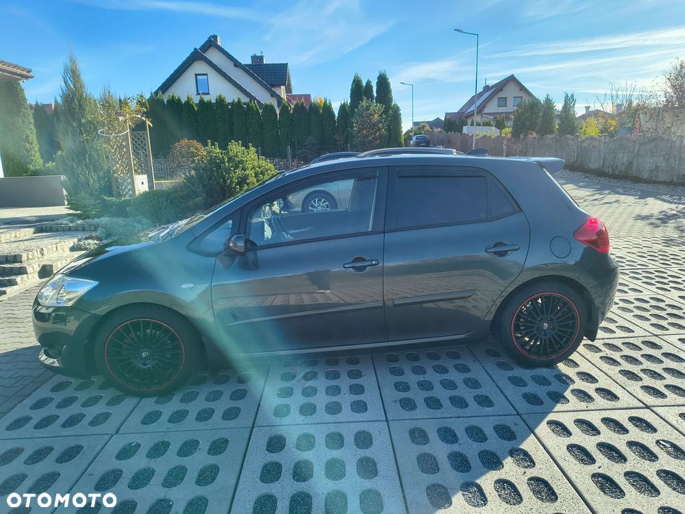 Toyota Auris 1.6 VVT-i Luna - 4