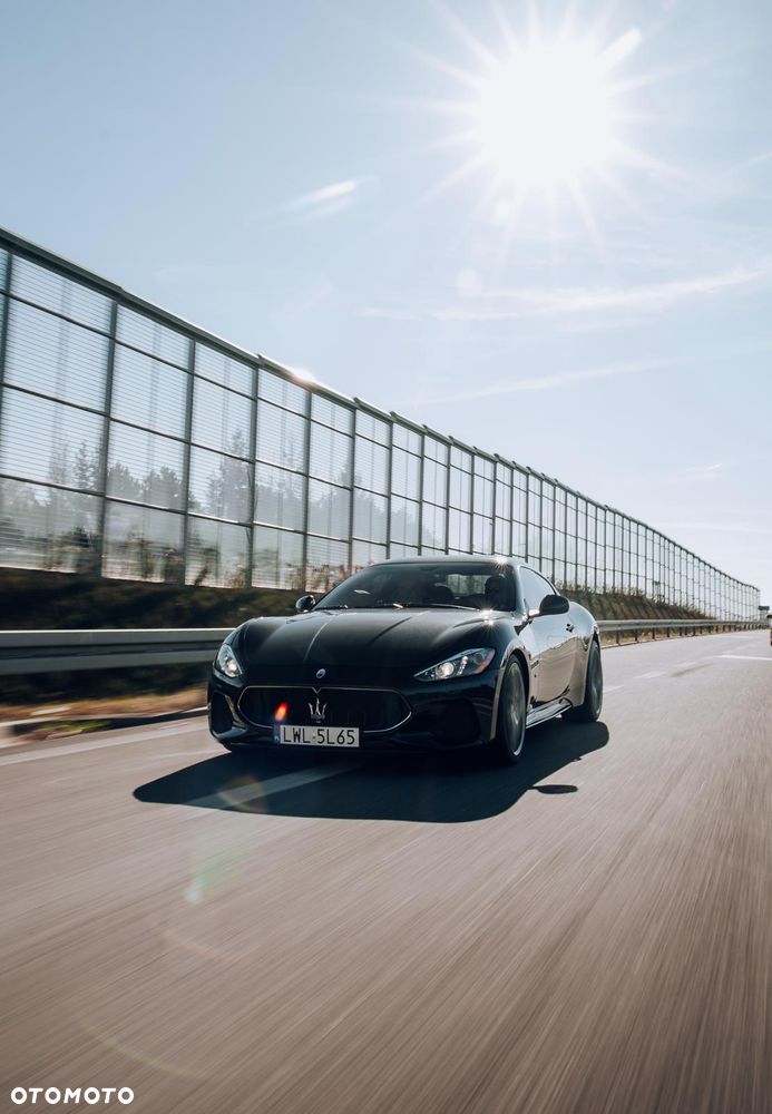 Maserati GranTurismo S - 10