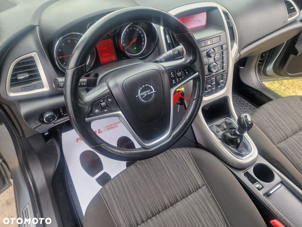 Opel Astra 1.6 ecoFLEX Start/Stop - 13