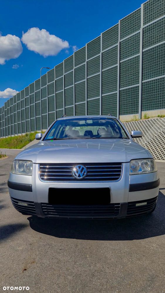 Volkswagen Passat 1.9 TDI Comfortline - 3