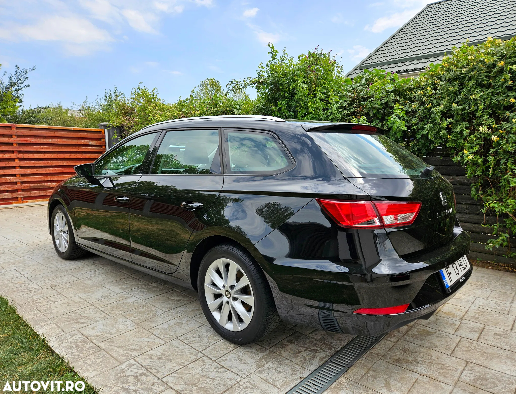 Seat Leon 1.6 TDI Start&Stop Style - 4
