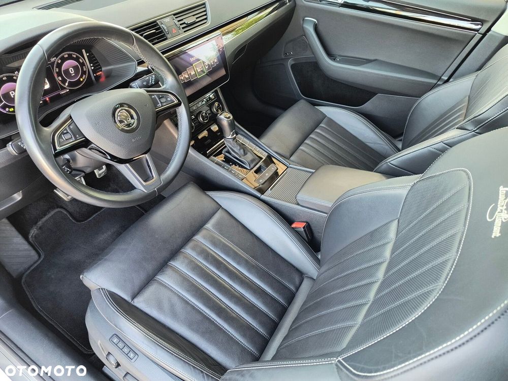 Skoda Superb 2.0 TDI SCR 4x4 L&K DSG - 12