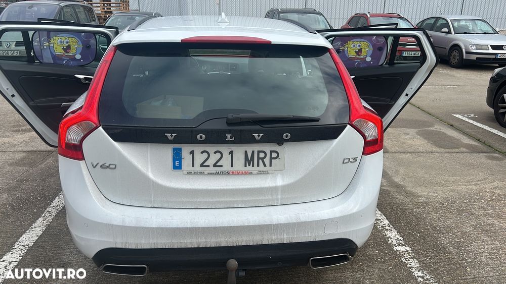 Volvo V60 D3 Geartronic Momentum - 11