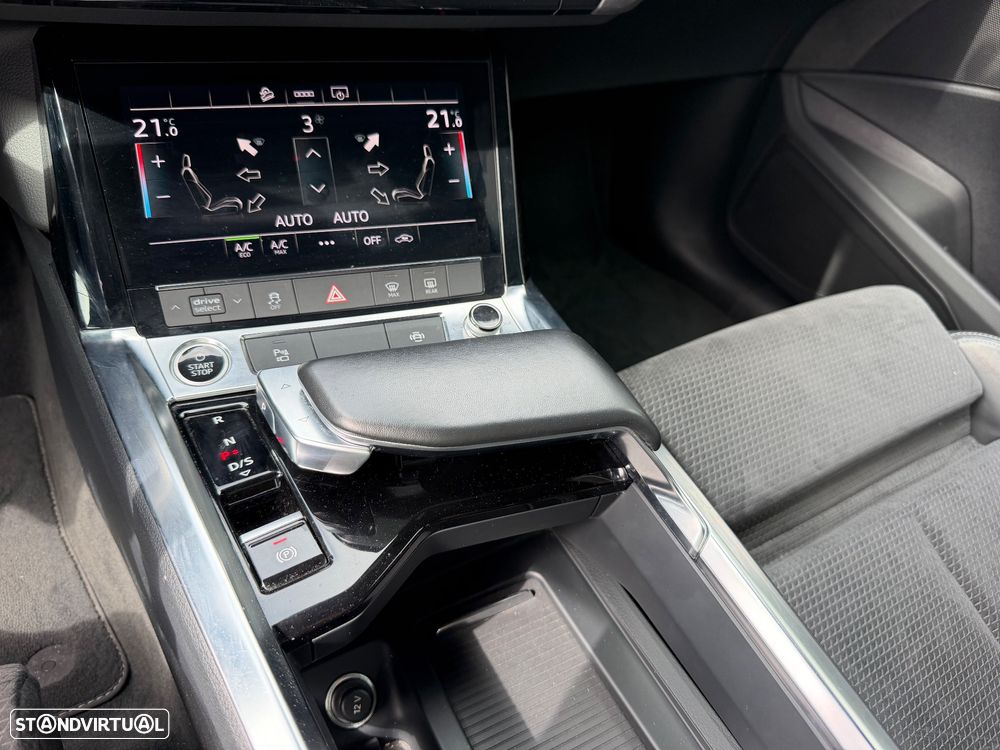Audi e-tron 55 quattro S line - 14