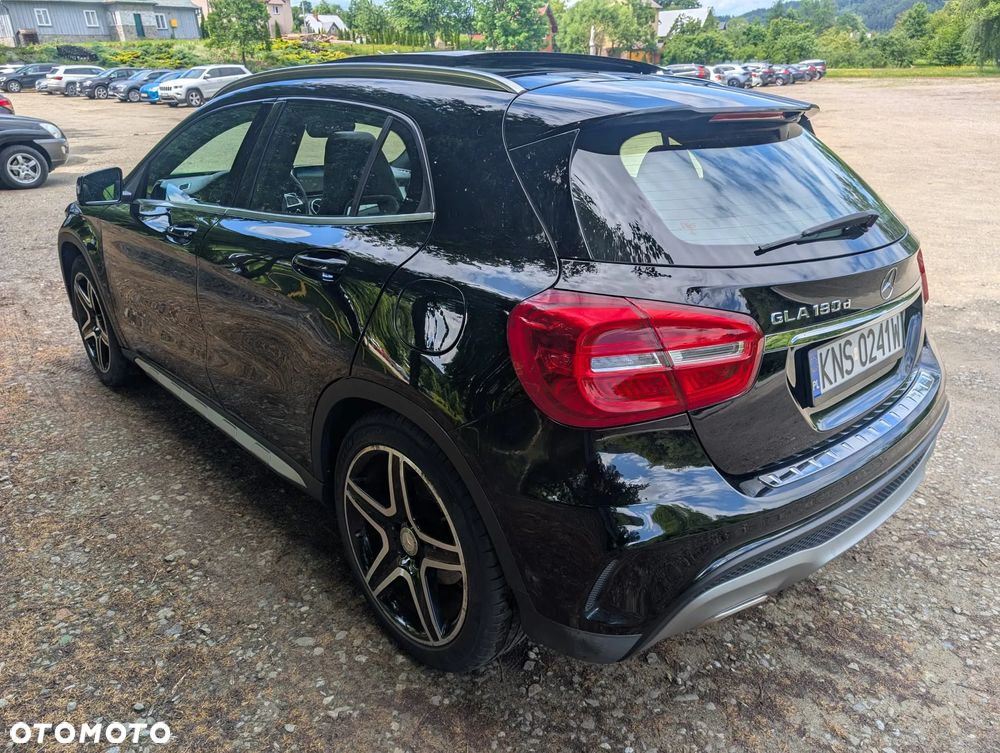 Mercedes-Benz GLA 180 d 7G-DCT AMG Line - 6