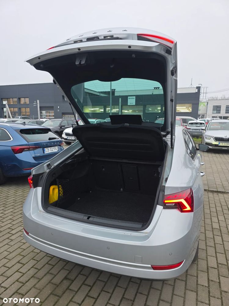 Skoda Octavia 2.0 TDI Ambition DSG - 11
