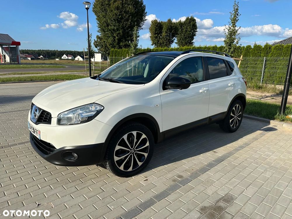 Nissan Qashqai 1.6 dCi 4 x 4 DPF Start/Stop tekna - 13