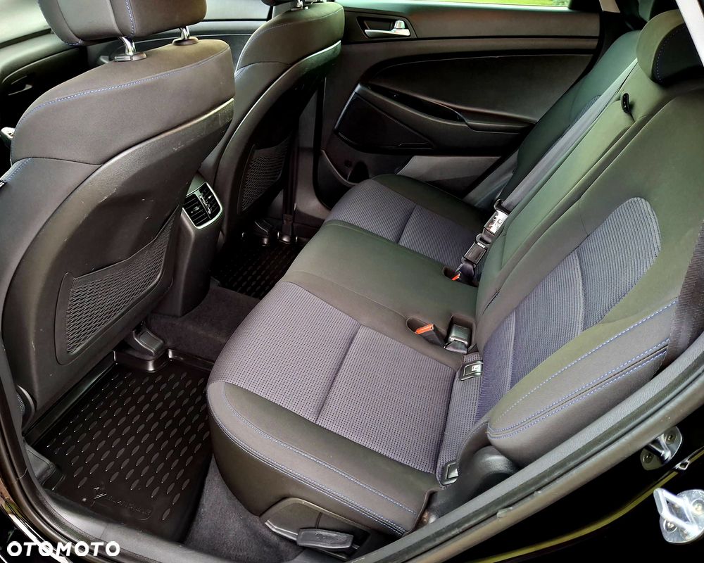 Hyundai Tucson 1.6 GDi 2WD Select - 25