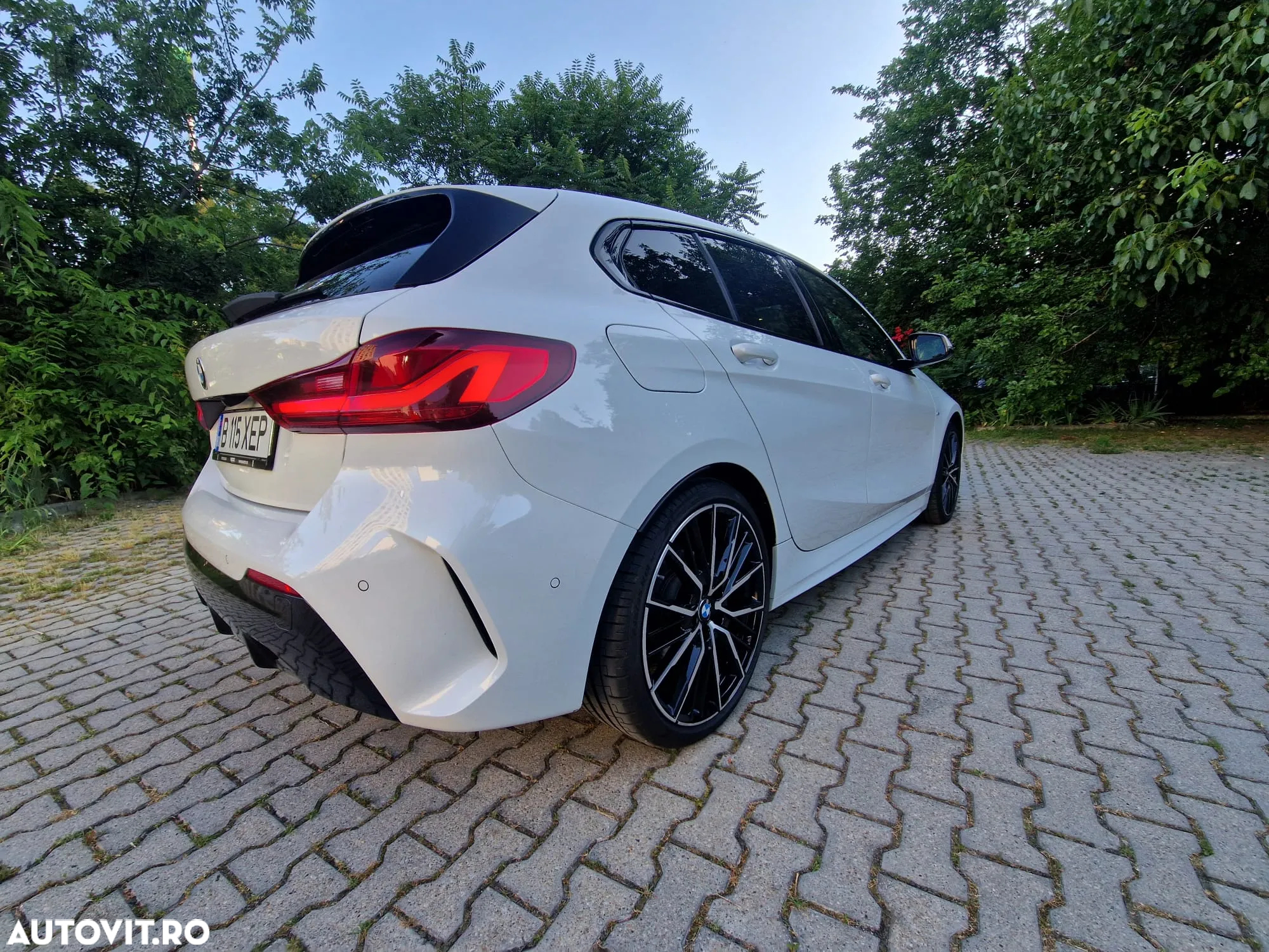 BMW Seria 1 118i Aut. M Sport - 11