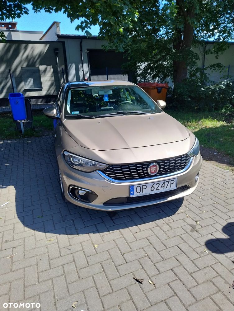 Fiat Tipo 1.4 16v Lounge EU6d - 9