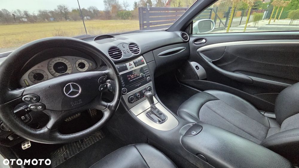 Mercedes-Benz CLK - 7