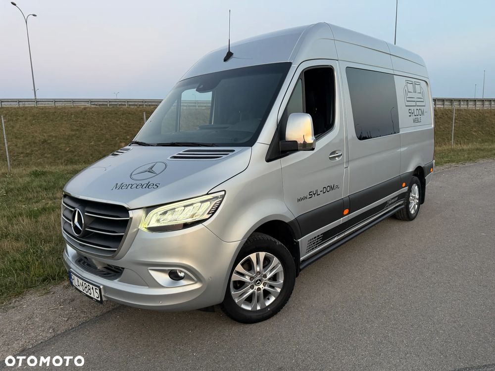 Mercedes-Benz Sprinter - 1