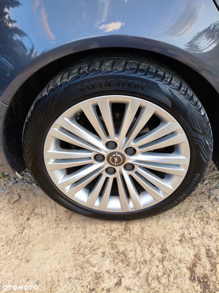 Opel Insignia 2.0 CDTI - 38
