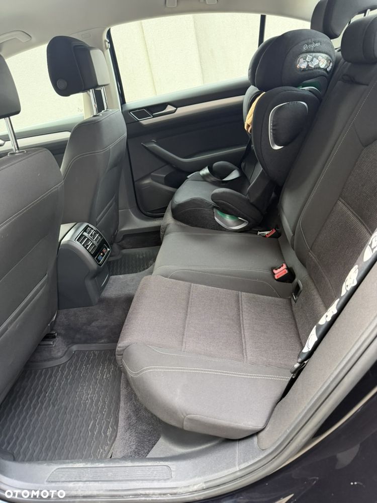 Volkswagen Passat 1.4 TSI BMT Comfortline - 9