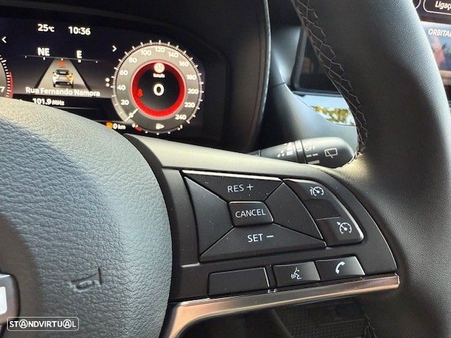 Nissan Juke 1.0 DIG-T N-Connecta - 11