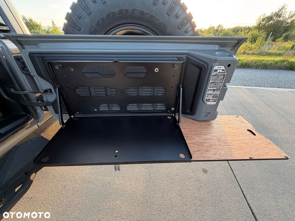 Jeep Wrangler 3.6 Unlim Rubicon Recon - 23