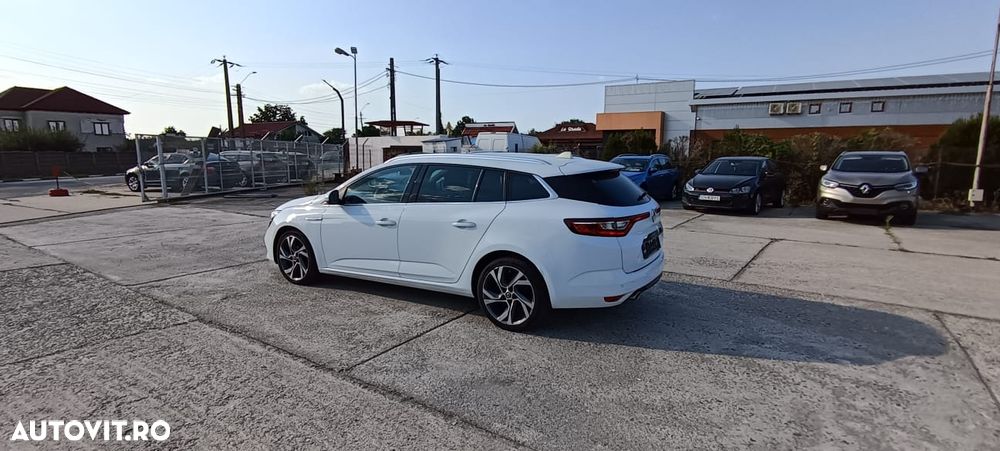 Renault Megane ENERGY dCi 110 EDC BOSE EDITION - 5