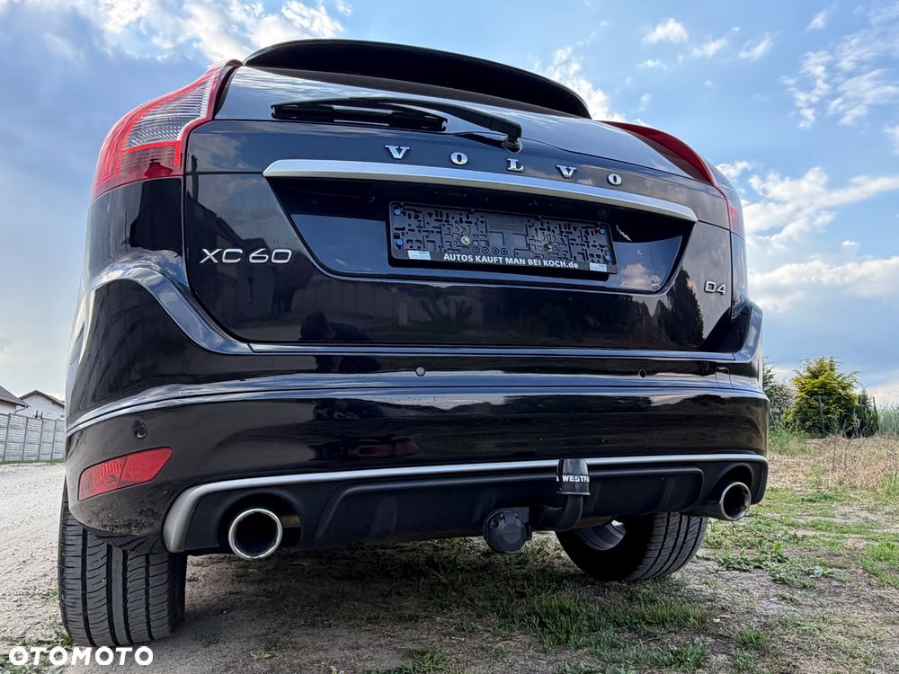 Volvo XC 60 D4 Drive-E R-Design Momentum - 13