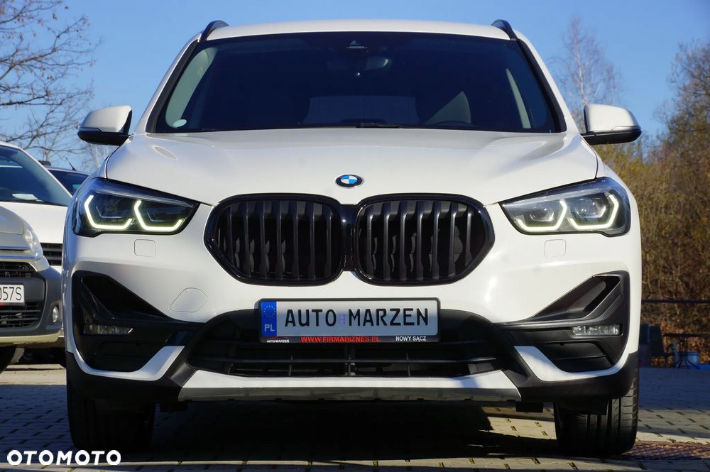 BMW X1 xDrive20d Sport Line - 3