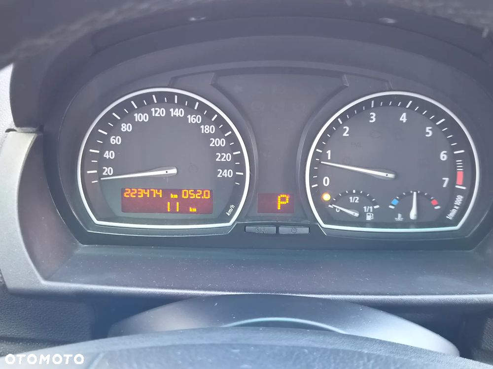 BMW X3 2.5i - 34