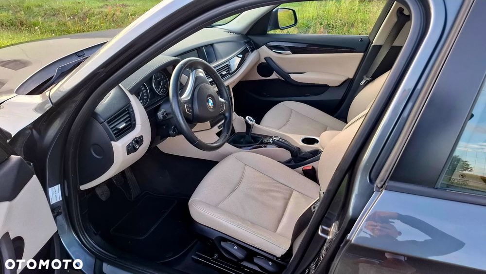 BMW X1 sDrive20i xLine - 7