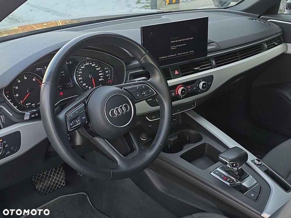 Audi A4 Limousine - 16