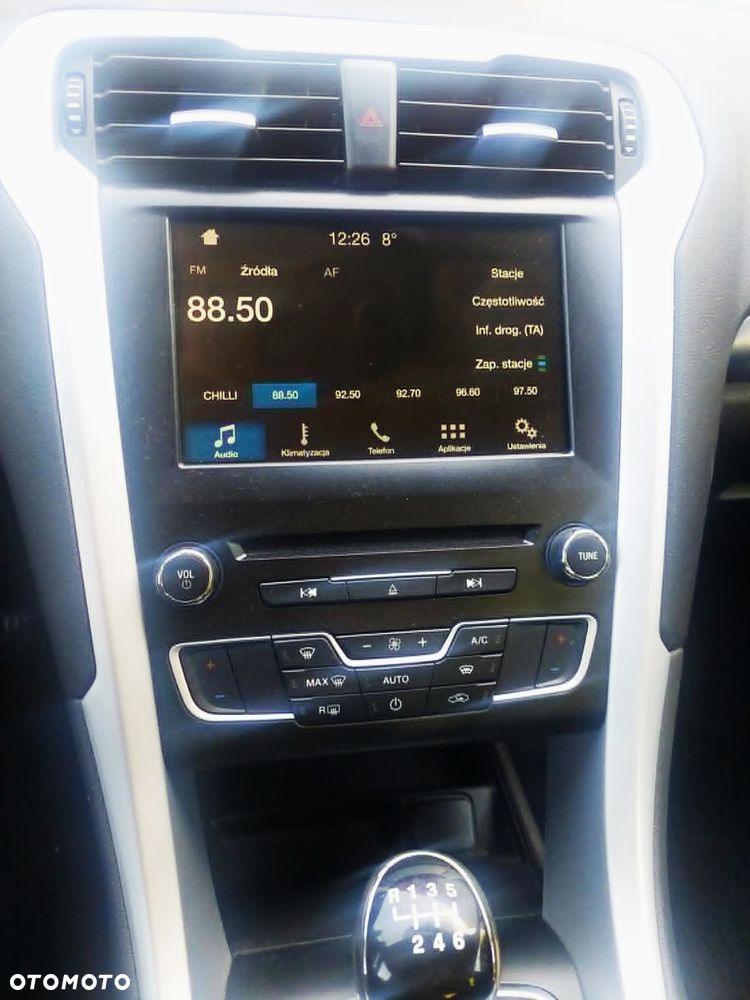 Ford Mondeo - 10