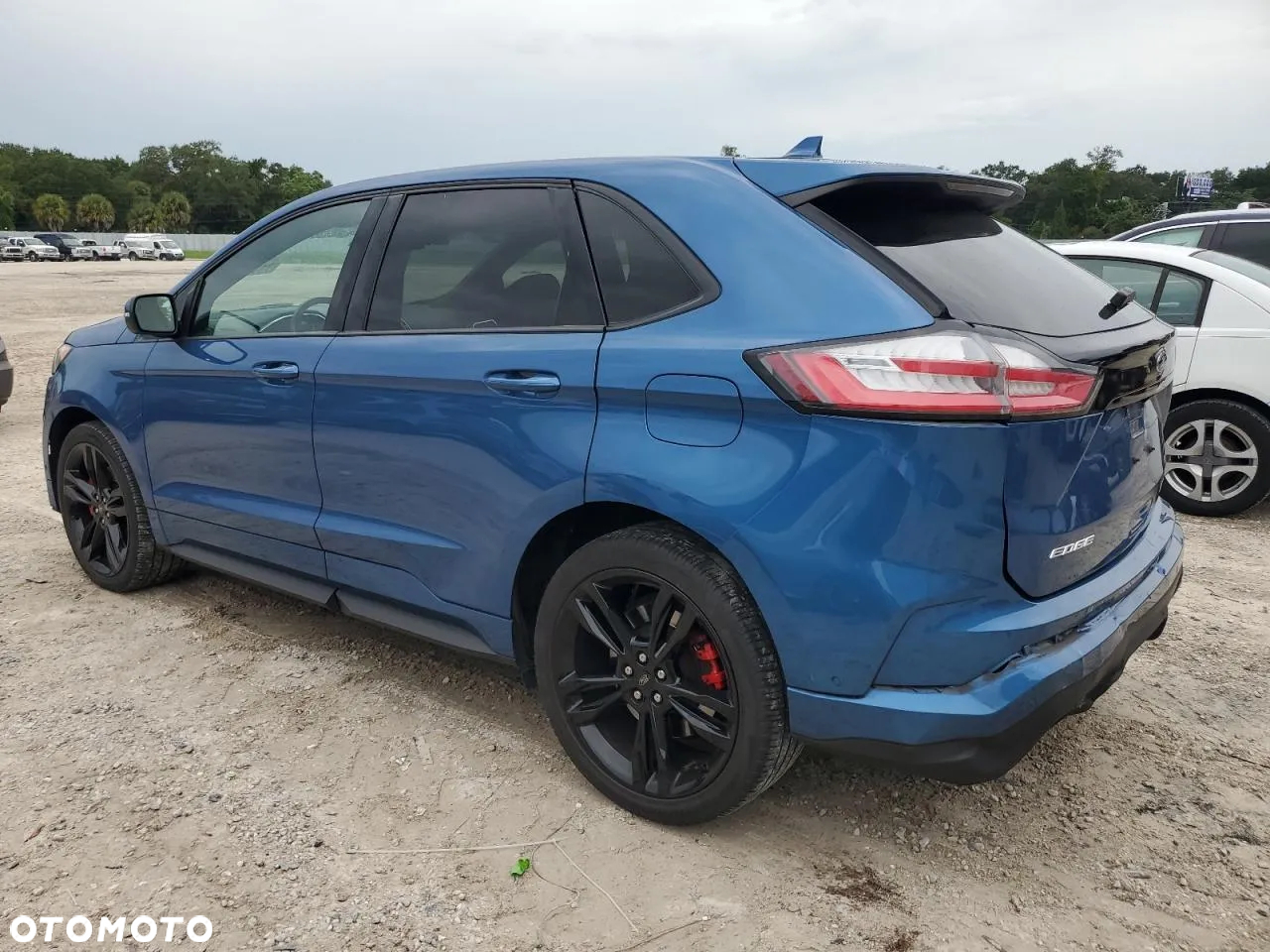 Ford Edge - 4