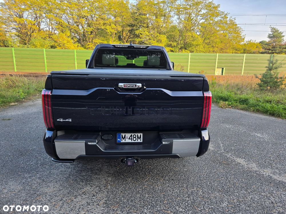Toyota Tundra - 6