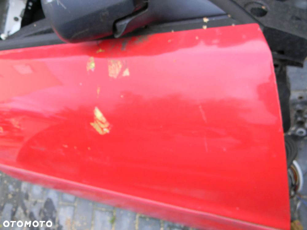 drzwi prawe przód AUDI A4 B5 94-98 LY3H - 2