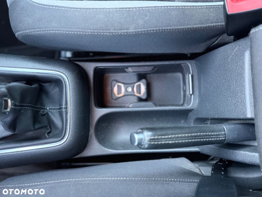 Volkswagen Golf Plus - 20