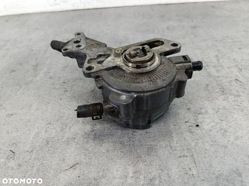 POMPA VACUM VW POLO IV FL 9N 038145209H LUK 1.4 TDI - 2