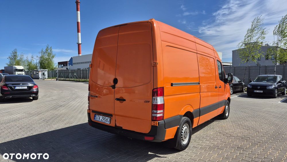 Mercedes-Benz Sprinter - 3